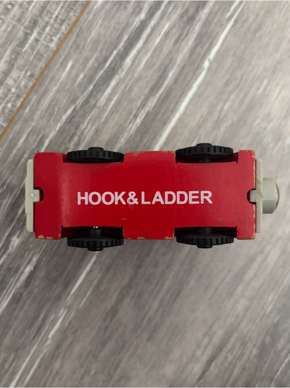 Wooden Sodor Fire Truck Hook & Ladder - Thomas & Friends - Picture 6 of 8